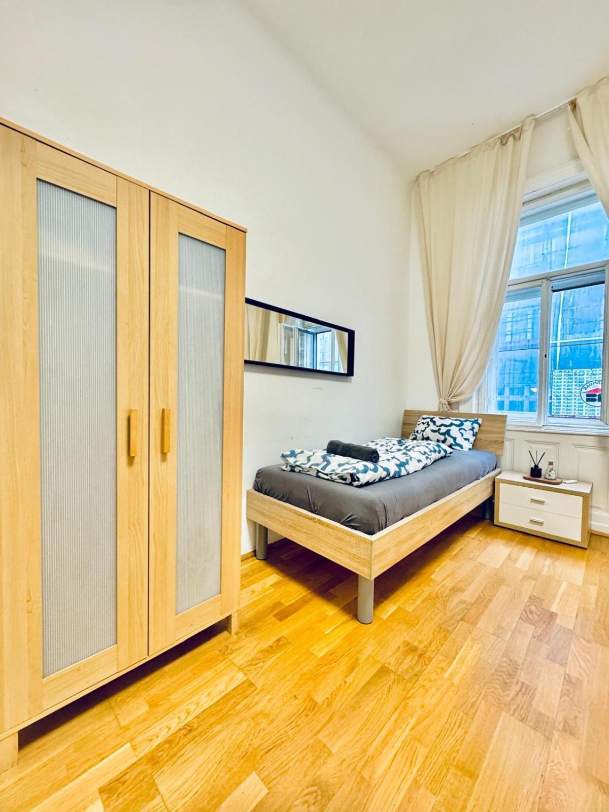 Comfy 1br For 4, 10min Transport To Stadthalle * Wenen