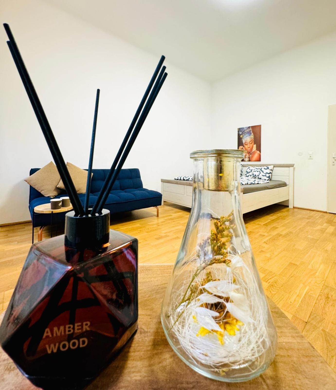 Appartement Comfy 1br For 4, 10min Transport To Stadthalle