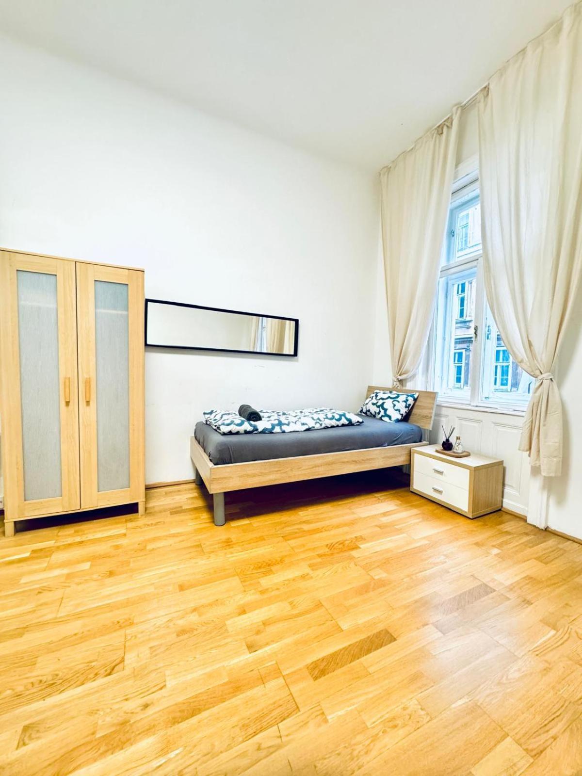 Comfy 1br For 4, 10min Transport To Stadthalle * Viena